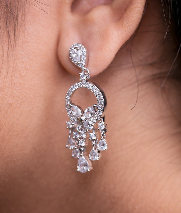 Emma Dreamy date night earrings